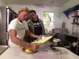 Adam Richman in Man v. Food (2008)