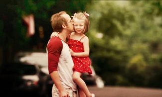 Ryan Gosling and Faith Wladyka in Blue Valentine (2010)