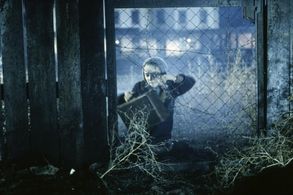 Hannah Taylor Gordon in Jakob the Liar (1999)