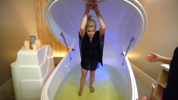 Savannah Chrisley in Growing Up Chrisley: Say Goodbye to Hollywood (2019)