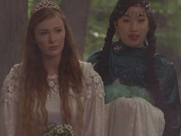 Samantha Munro and Judy Jiao in Degrassi: The Next Generation (2001)