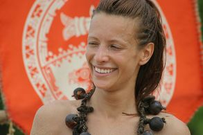 Survivor BG (TV Series) Herself - Pacheka Tribe