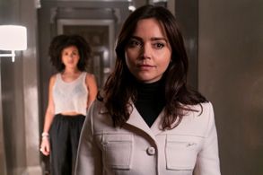 Jenna Coleman and Eleanor Fanyinka in The Sandman: Dream a Little Dream of Me (2022)