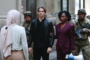 Aunjanue Ellis-Taylor, Derek Klena, and Benjamin Jones in Quantico (2015)