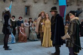 Attila Bocsárszky, Ondrej Hraska, Dominika Zeleníková, and Kristína Peláková in Johancino tajemství (2015)