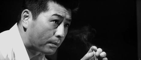 Ryô Ikebe in Pale Flower (1964)