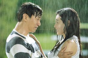 Ju Jin-Mo and Sa-rang Kim in My Love Eun Dong (2015)