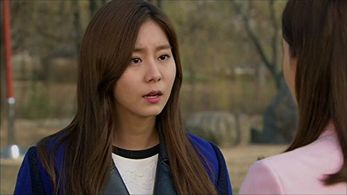 Kim You-Jin in Gold Rainbow (2013)