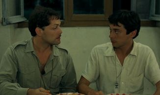 Patrick Bouchitey and Patrick Dewaere in The Best Way to Walk (1976)