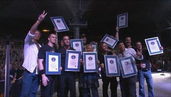 Getting the World Record for Most Cameras Used in a Concert Event- 239 for Creed 2009