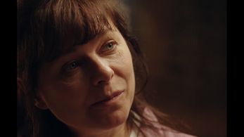 Martine Francke in Saratoga: Je t'attends dehors (2017)