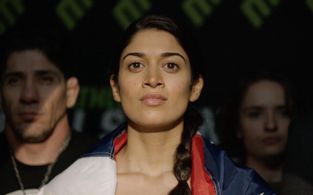 Still from Choke by Rolla Selbak