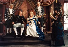 Nela Boudová, Jana Brejchová, Viktor Maurer, Petr Nározný, and Rostislav Trtík in Carodejné námluvy (1997)