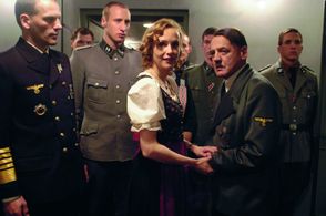 Bruno Ganz and Juliane Köhler in Downfall (2004)