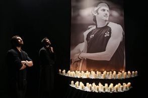 Pouria Heidary Oureh,Mohammad Samad Nikkhah Bahrami (