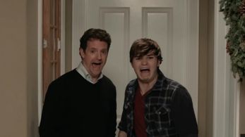 Crampus (Krampus Parody) -Awesomeness TV