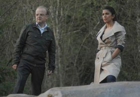Toby Jones and Nimrat Kaur in Wayward Pines (2015)