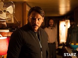 Sergio Peris-Mencheta in The Zone (2017)