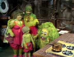 Billy Barty, Sparky Marcus, Peggy Mondo, Rip Taylor, and The Krofft Puppets in Sigmund and the Sea Monsters (1973)
