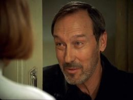 Oleg Yankovskiy in Come Look at Me (2001)