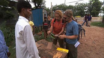 James Lomenzo and Mark Abbattista in The Amazing Race (2001)