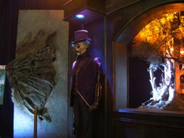 Props from William Malone's PARASOMNIA on display at Monsterpaloosa. 2010