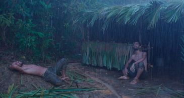 Yûya Matsuura and Shinsuke Kato in Onoda: 10,000 Nights in the Jungle (2021)