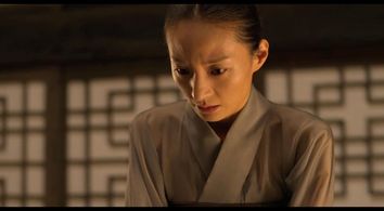 Eun-ji Jo in The Concubine (2012)