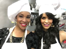 Ne'tra Lauderdale & Rahvaunia on set of 