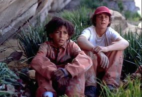 Shia LaBeouf and Khleo Thomas in Holes (2003)