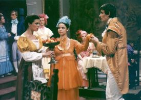 Mahulena Bocanová, Jan Censký, and Miroslava Plestilová in O nejchytrejsí princezne (1987)
