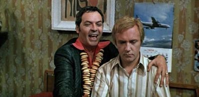 Leonid Kuravlyov and Aleksandr Shvorin in A Bargain for a Bargain (1977)