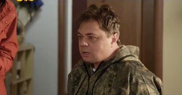 Andrey Leonov in Papiny dochki (2007)