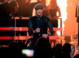 David Lee Roth and Van Halen at an event for 2015 Billboard Music Awards (2015)