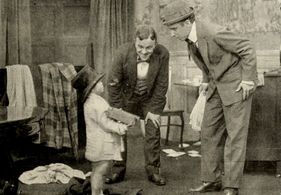 Barry O'Moore in The Adventure of the Extra Baby (1914)