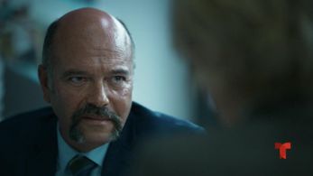 Carlos Acosta-Milian in 100 días para enamorarnos (2020)