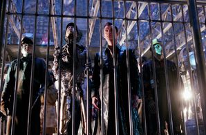 Jude Law and Clara Bellar in A.I. Artificial Intelligence (2001)