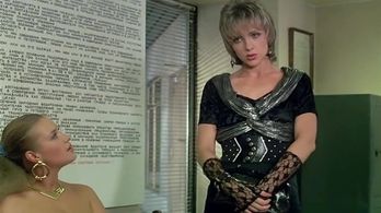 Irina Rozanova and Elena Yakovleva in Intergirl (1989)