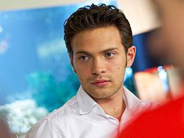 Matt Di Angelo in Hustle (2004)