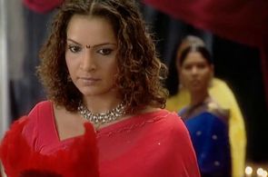 Shweta Kawatra and Sakshi Tanwar in Kahaani Ghar Ghar Kii (2000)