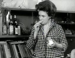 Vlasta Chramostová in Lítost (1970)