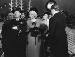 Loretta Andrews, Lynn Bari, Cliff Edwards, Alice Faye, Margaret Harding, Carol Hughes, Arline Judge, Lya Lys, Lyda Rober