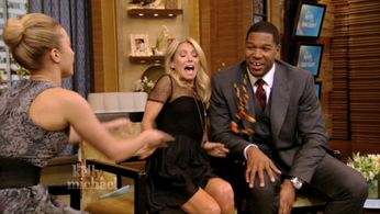 Kelly Ripa and Michael Strahan in Conan (2010)