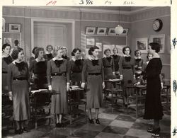 Ginger Rogers, Joan Barclay, Ann Cameron, Rose Coghlan, Frances Dee, Adalyn Doyle, Sara Haden, Marjorie Lytell, Claire M