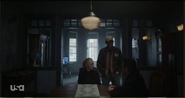 Christian Slater, Portia Doubleday, Rami Malek, and Vaishnavi Sharma in Mr. Robot (2015)