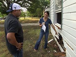 Joanna Gaines in Fixer Upper (2013)