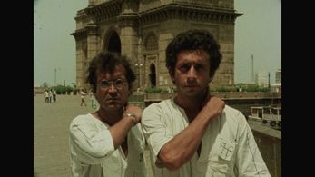 Ravi Baswani and Naseeruddin Shah in Jaane Bhi Do Yaaro (1983)