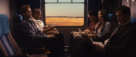 Eliezer Ortiz as Paolo (2nd left) in the film Le Voyage.