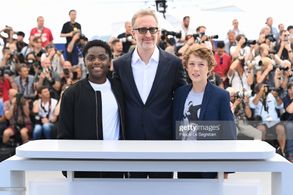 CANNES, FRANCE - MAY 20: (L to R) Jaylin Webb, Director James Gray, and Michael Banks Repeta attend the photocall for 