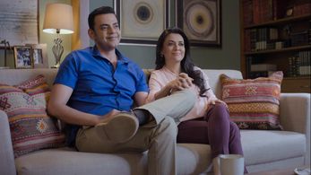 Cyrus Sahukar and Mini Mathur in Mind the Malhotras: Meet The Malhotras (2019)